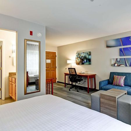 Homewood Suites By Hilton Stratford Zewnętrze zdjęcie