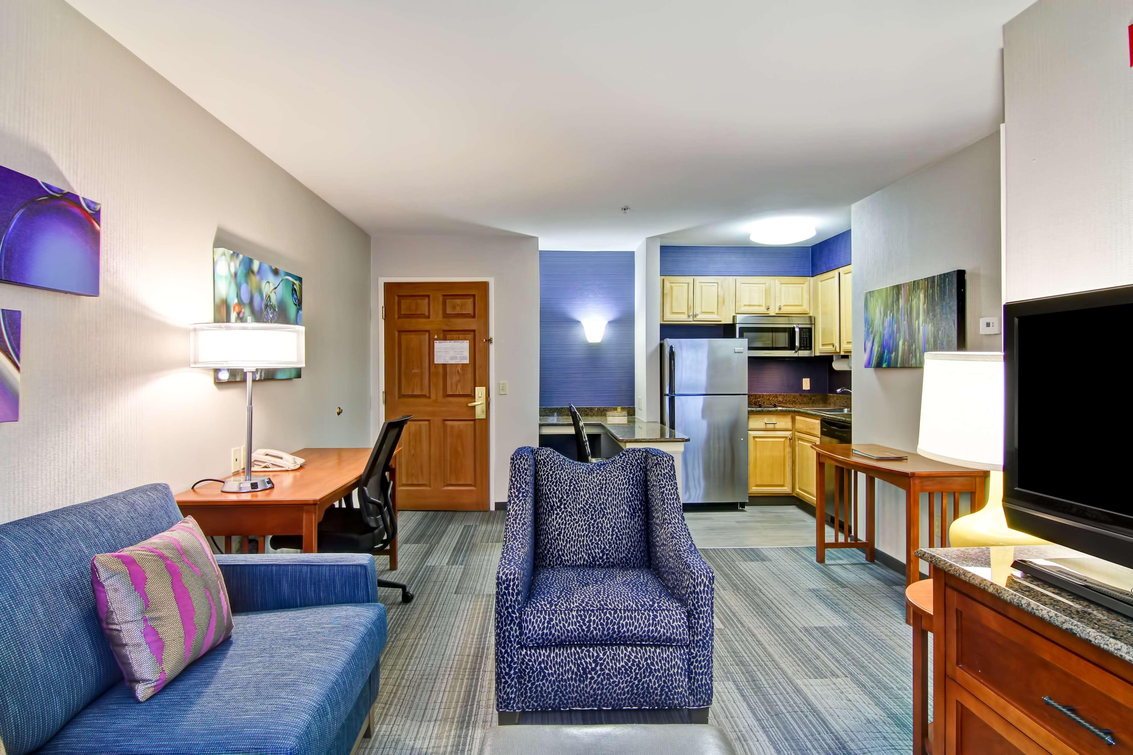 Homewood Suites By Hilton Stratford Zewnętrze zdjęcie