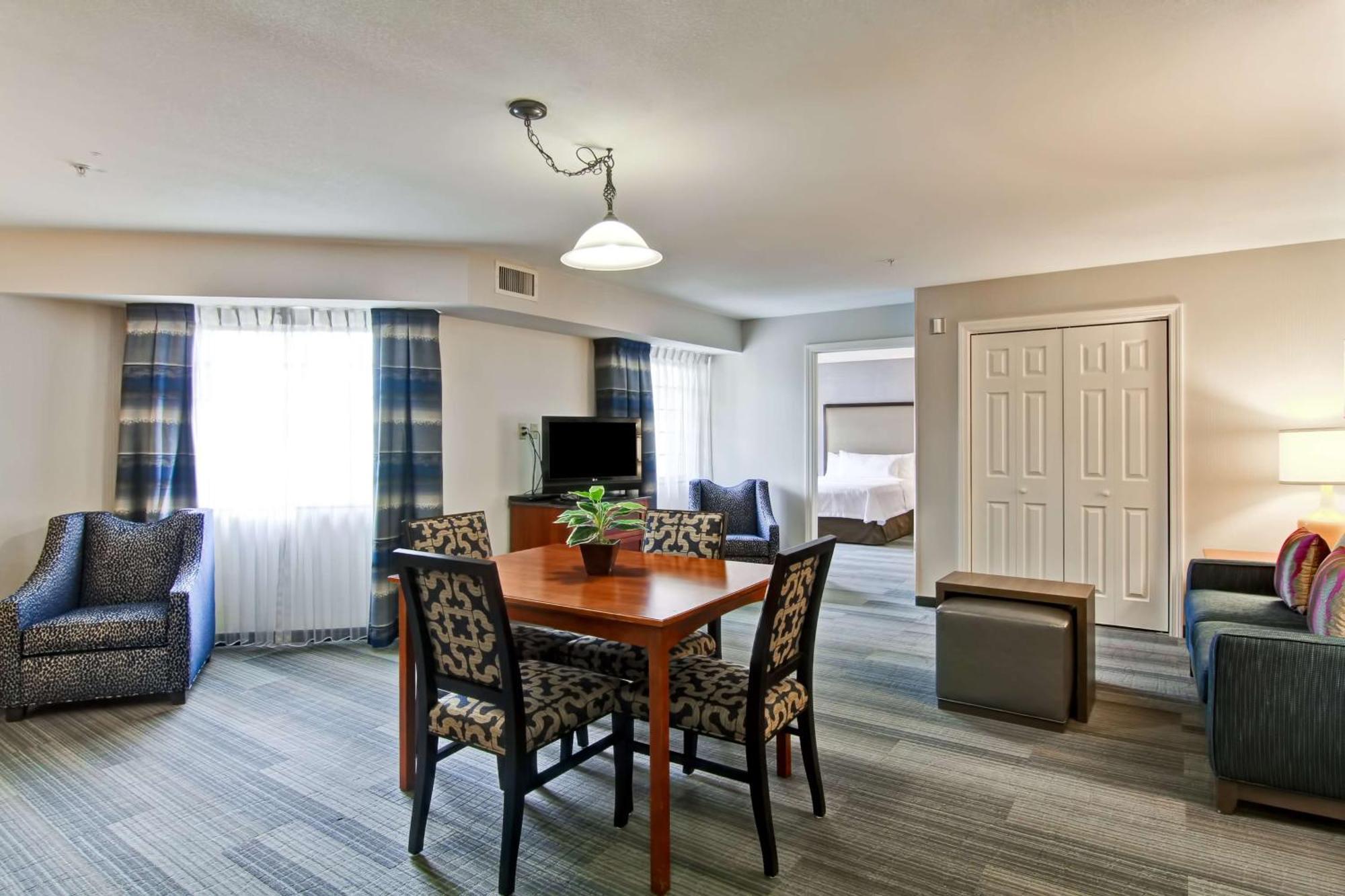 Homewood Suites By Hilton Stratford Zewnętrze zdjęcie