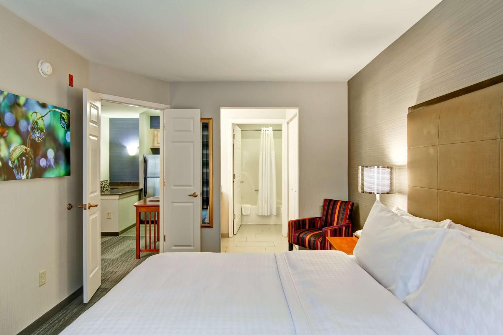 Homewood Suites By Hilton Stratford Zewnętrze zdjęcie