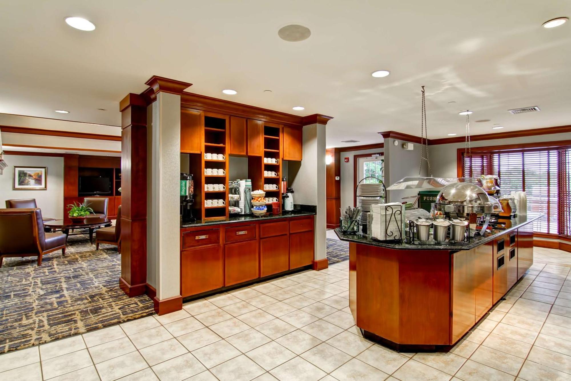 Homewood Suites By Hilton Stratford Zewnętrze zdjęcie