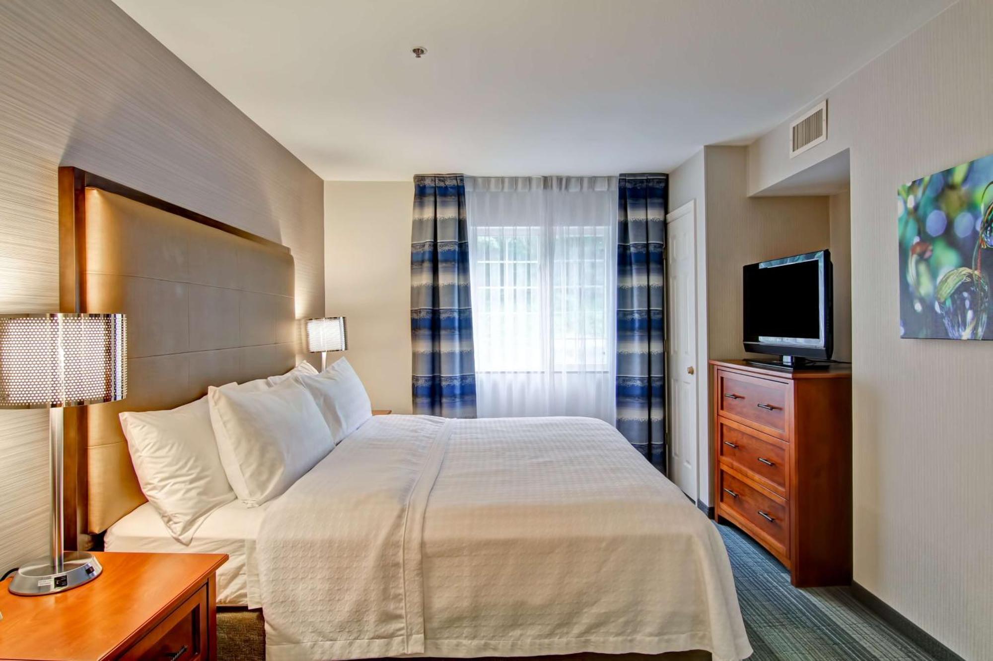 Homewood Suites By Hilton Stratford Zewnętrze zdjęcie