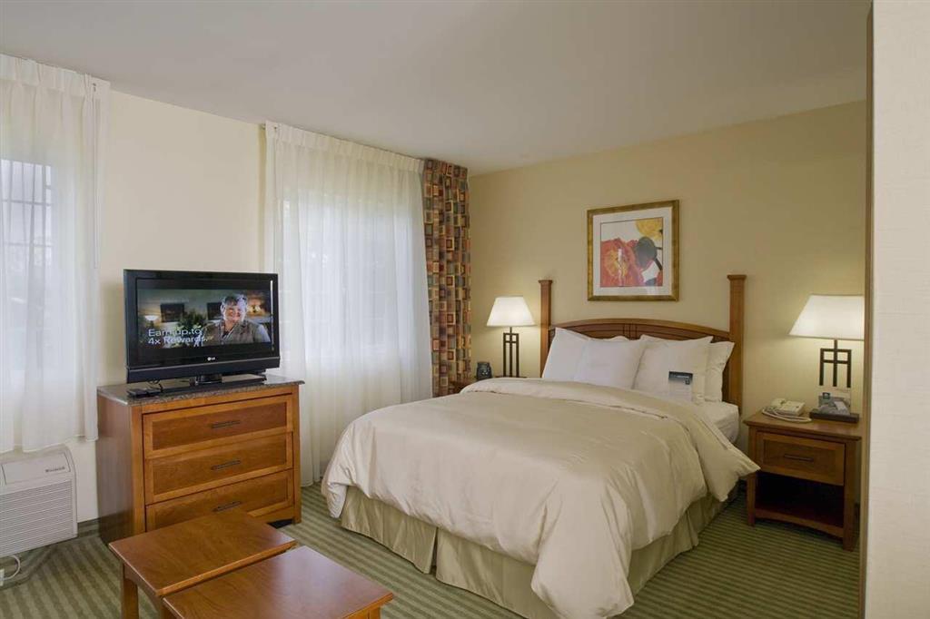 Homewood Suites By Hilton Stratford Pokój zdjęcie